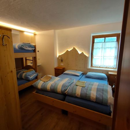 Rifugio Stella Alpina Spiz Piaz Per Escursionisti Hotel Pozza di Fassa Eksteriør billede